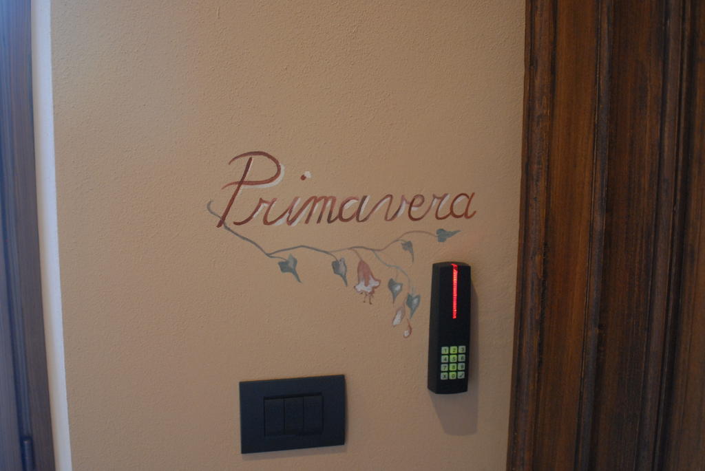 Dimora Cortese Castagnole delle Lanze Room photo